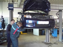 In unserer modernen Werkstatt verfügen wir über modernste Mittel und Möglichkeiten des Bosch-Car-Service-Netzes. Hier können Sie nur profitieren.